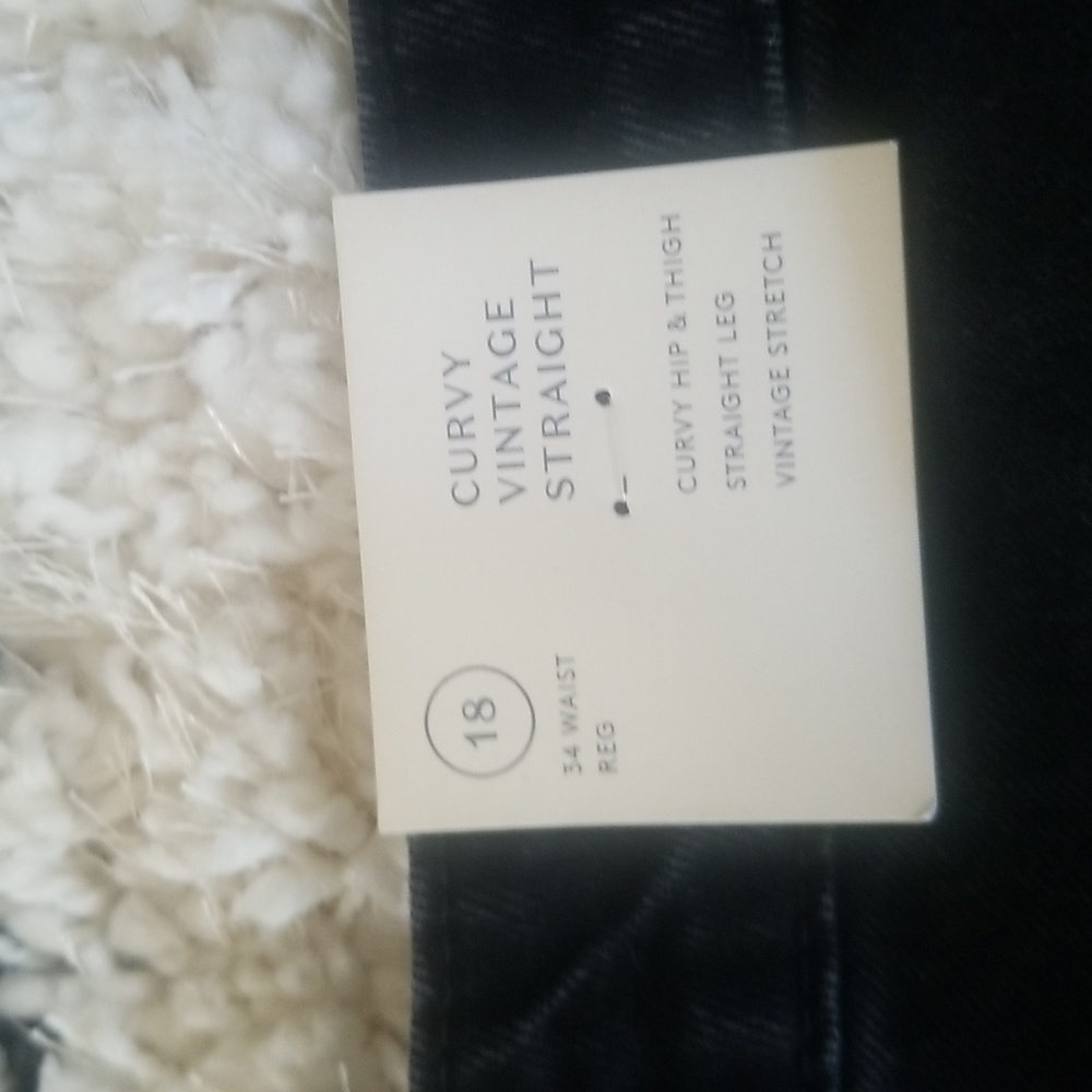 Universal Threads Jeans - Picture 9 of 9